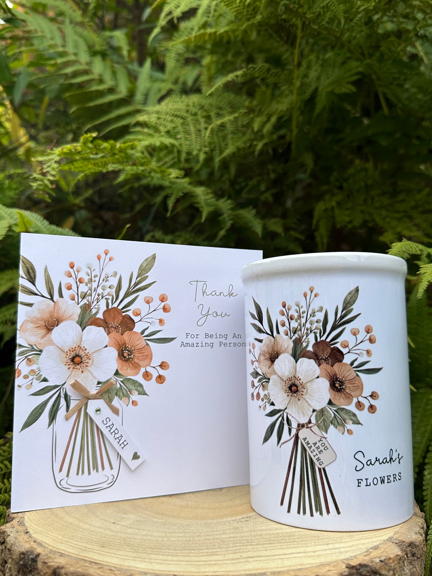 Personalised Flower Vase with Neutral Bouquet
