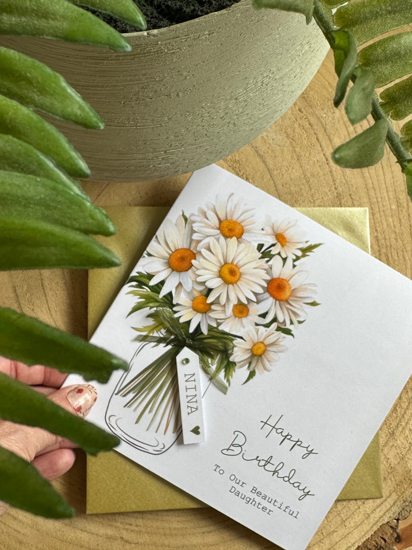 Personalised Birthday Card - Daisy Flowers - Mum, Friend, Auntie, Wife, Daughter, Sister