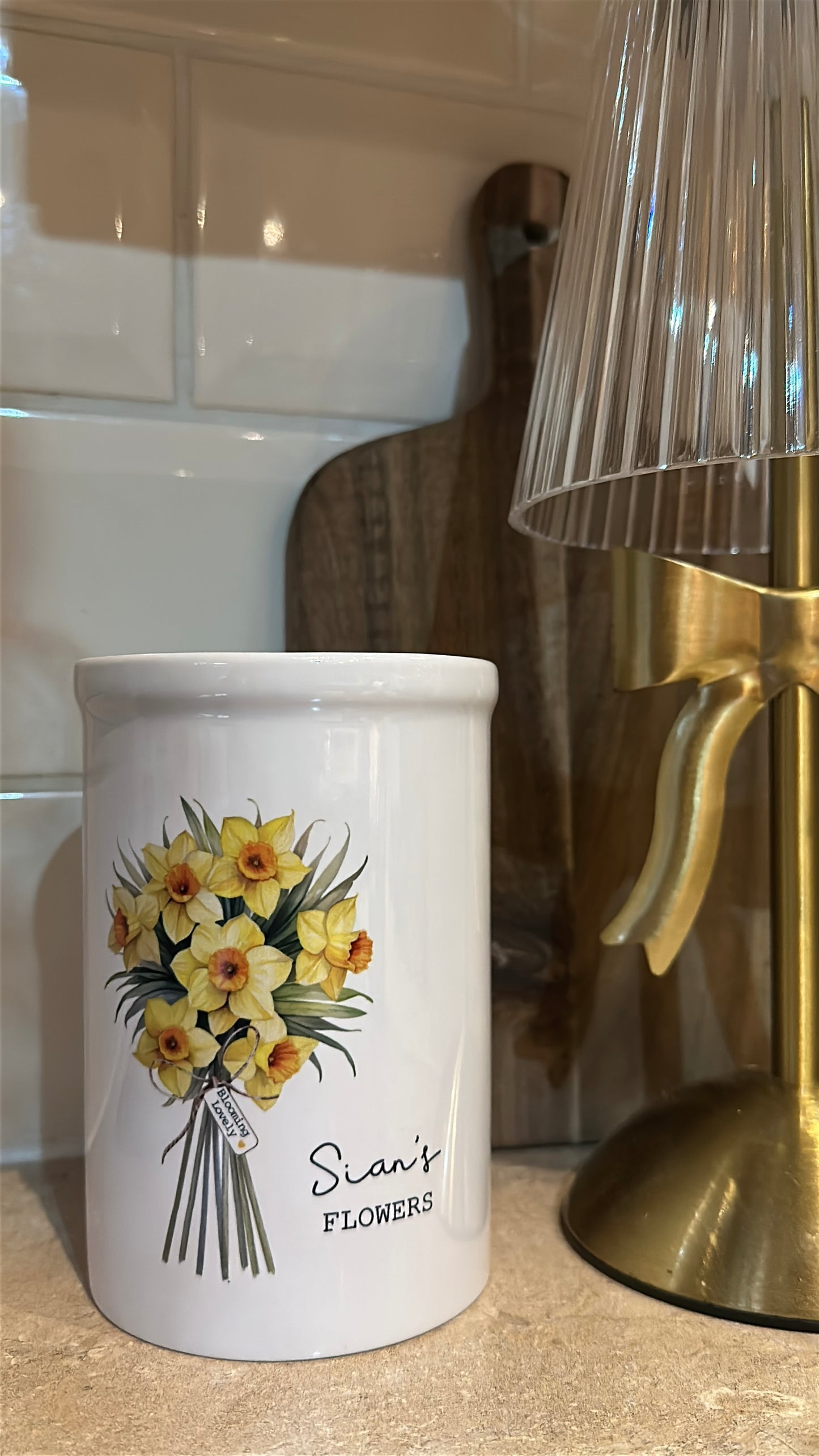 Personalised Mothers Day Vase with Daffodil Design and Optional Card