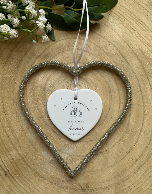 Personalised Wedding Gift | Mr and Mrs Wedding Gift | | English or Welsh | Congratulations | Llongyfarchidadau | Rings, Cake or Car