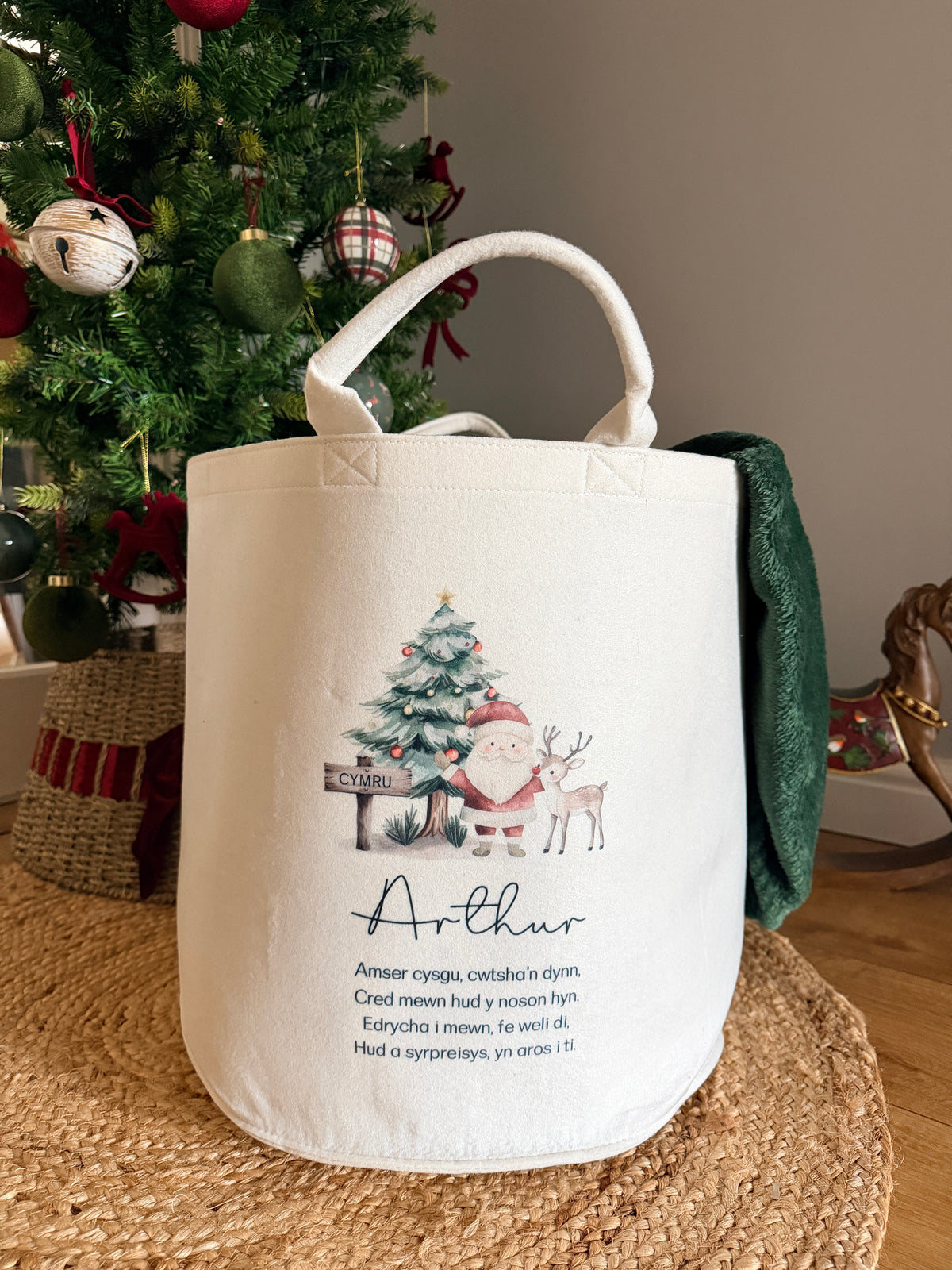 Personalised Christmas Sack or Basket with Child’s Name – Santa & Reindeer