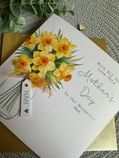 Personalised Mothers Day Vase with Daffodil Design and Optional Card