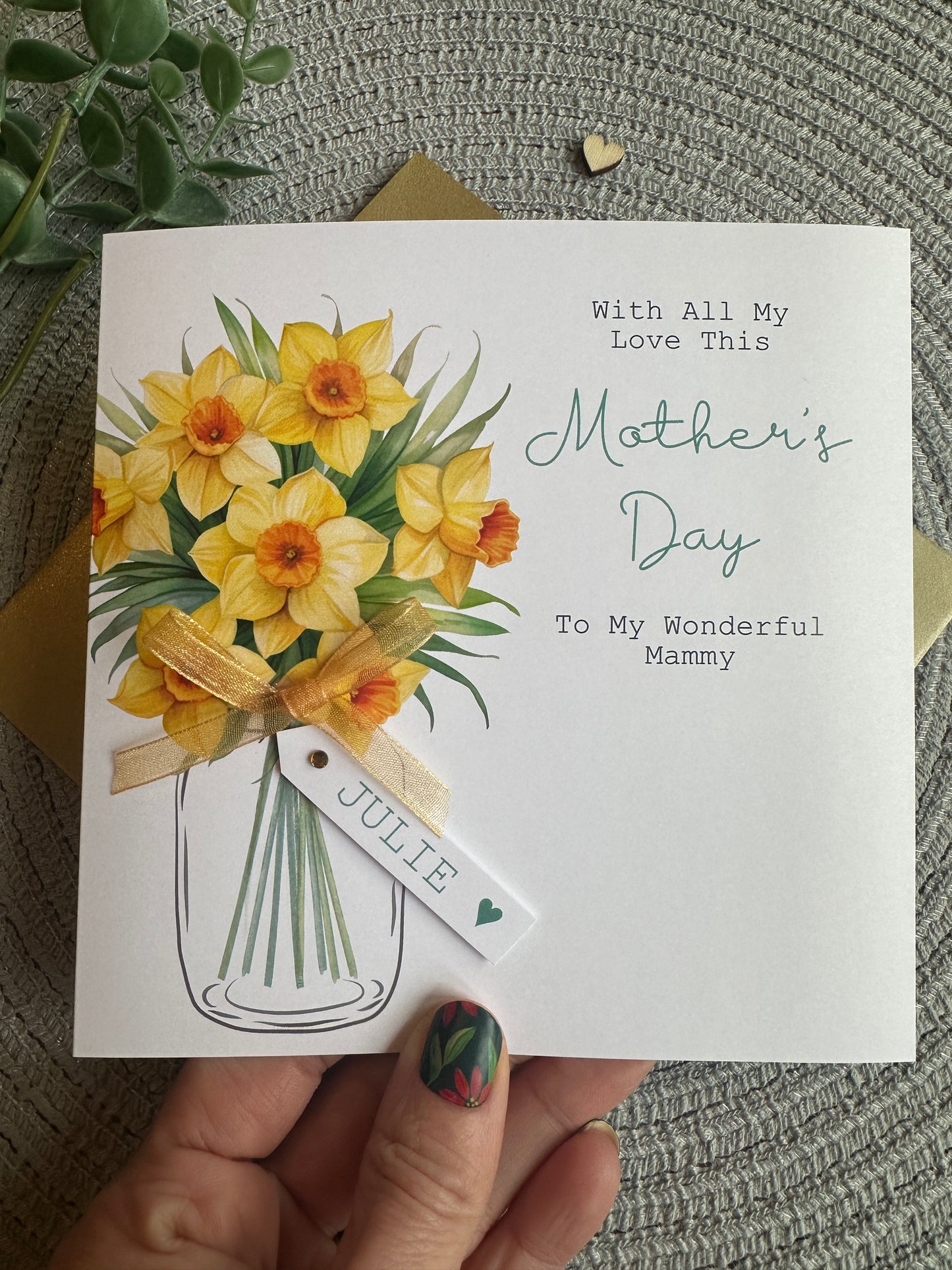 Personalised Mothers Day Vase with Daffodil Design and Optional Card