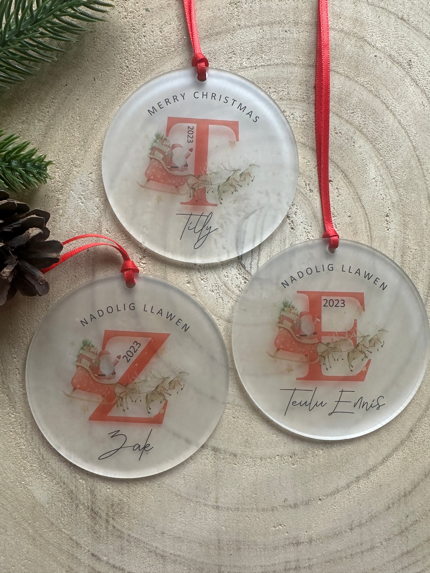 Personalised Santa and Letter Tree Decoration - English or Welsh - Any letter of the Alphabet - Bauble - Gift Wrapped