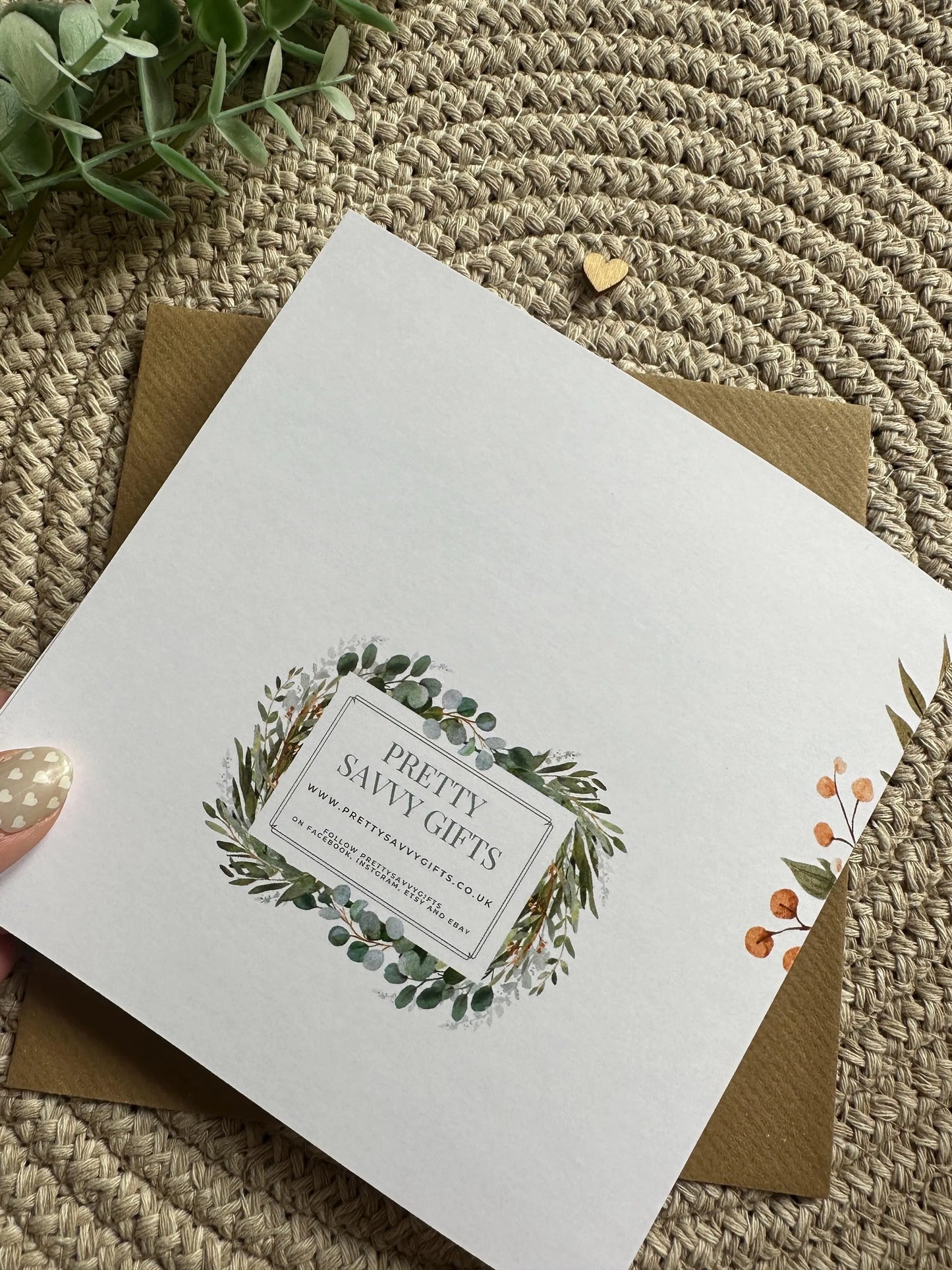 Personalised Birthday Card - Neutral Flower Bouquet - Mum, Friend, Auntie, Wife, Daughter, Sister